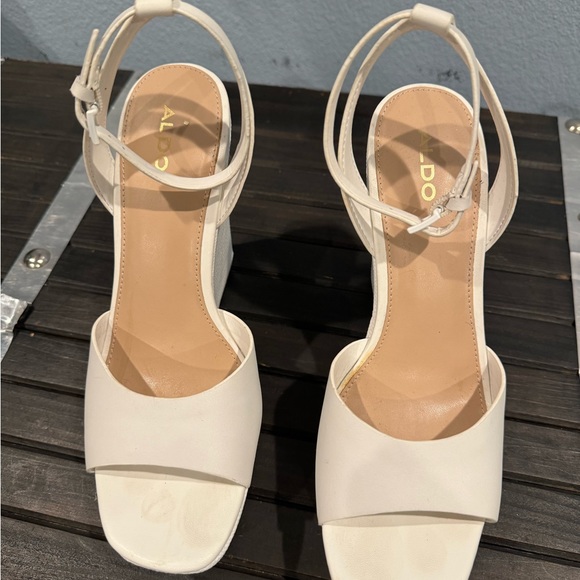 ALDO White Edges - Picture 5 of 7